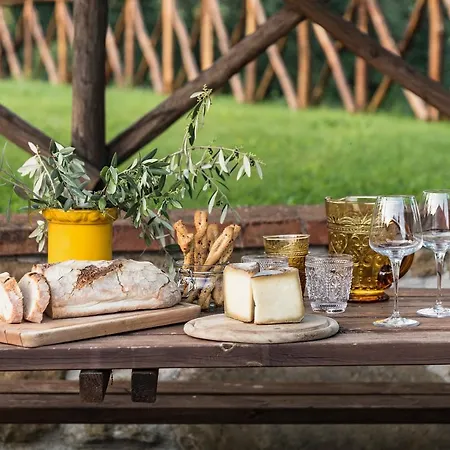 L'incrociata Farm stay *